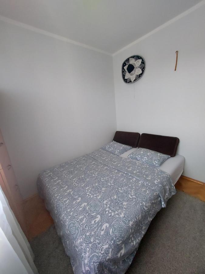 Wygodny Przestronny Apartament Janowskie Blonia Rumia Exteriér fotografie
