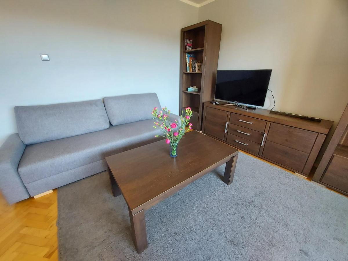 Wygodny Przestronny Apartament Janowskie Blonia Rumia Exteriér fotografie