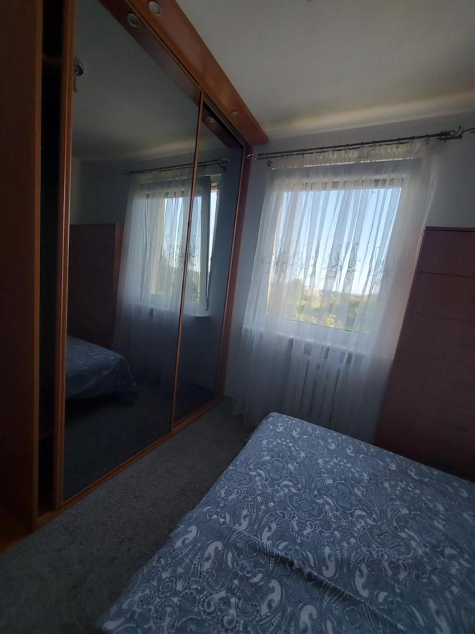 Wygodny Przestronny Apartament Janowskie Blonia Rumia Exteriér fotografie