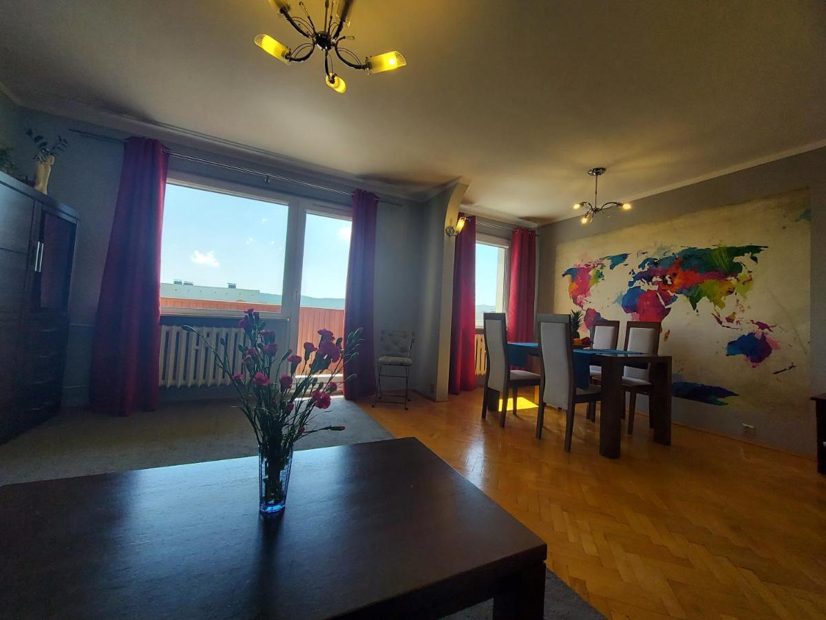 Wygodny Przestronny Apartament Janowskie Blonia Rumia Exteriér fotografie